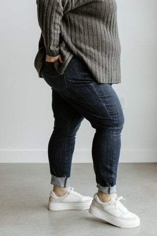 JUDY BLUE MID - RISE NON - DISTRESSED SKINNY JEAN WITH RAW HEM AND DOUBLE BUTTON - Love Marlow