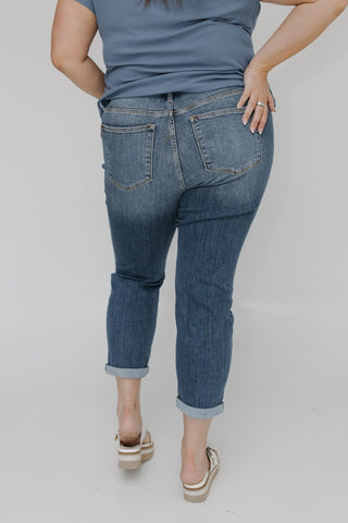 JUDY BLUE MID - RISE VINTAGE WASH NON - DISTRESSED BOYFRIEND JEAN WITH A ROLLED CUFF - Love Marlow