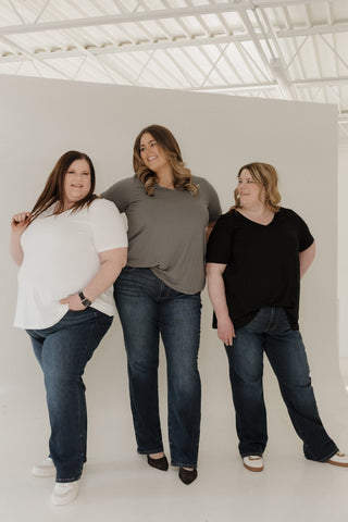 Judy Blue Petite Straight Leg Jeans – Mid Rise, 30" Inseam - Love Marlow