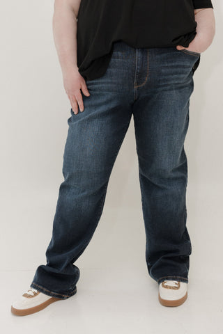 Judy Blue Straight Leg Jeans – Mid Rise, 32" Inseam - Love Marlow