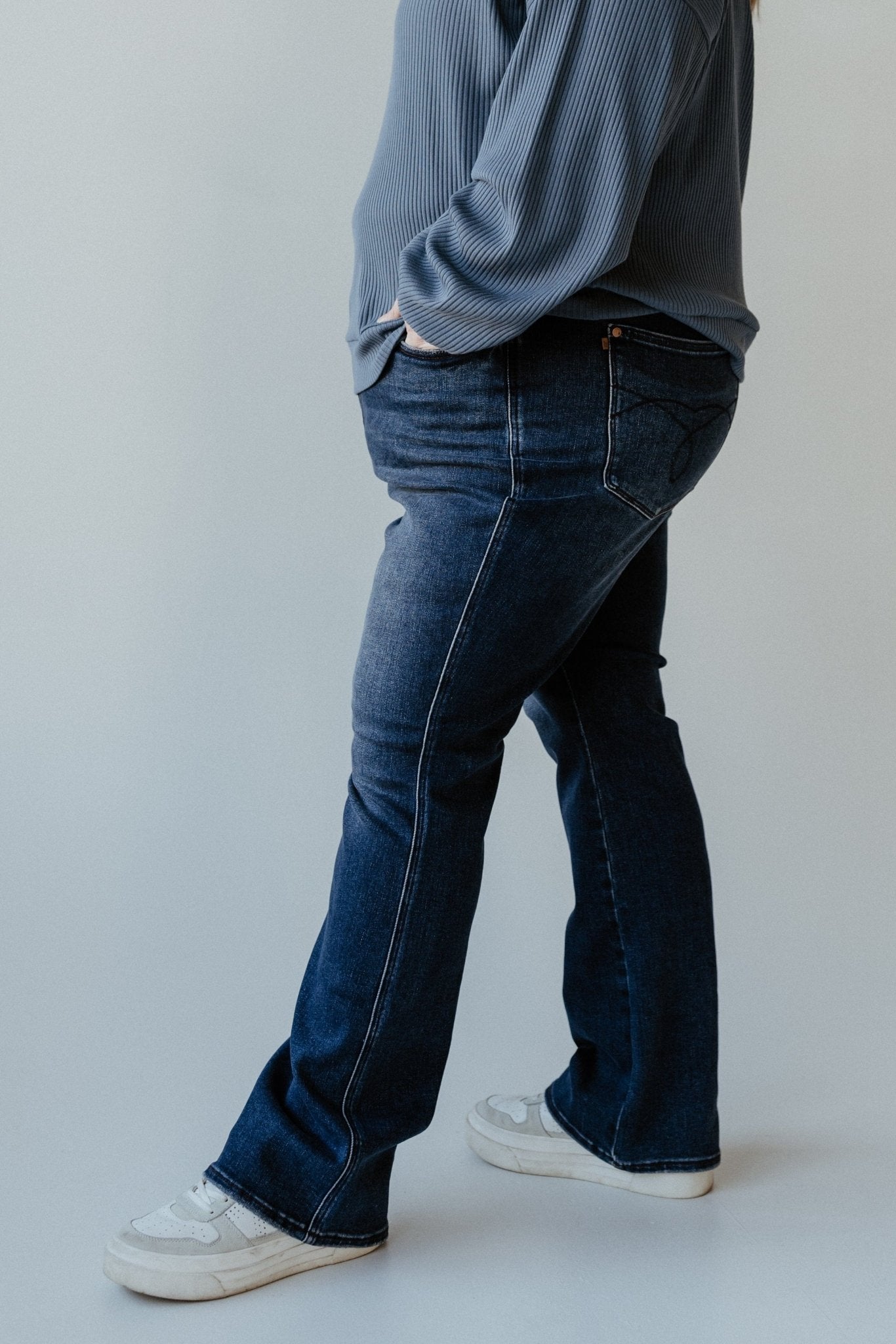 JUDY BLUE TUMMY CONTROL EMBROIDERED POCKET BOOTCUT JEANS - Love Marlow