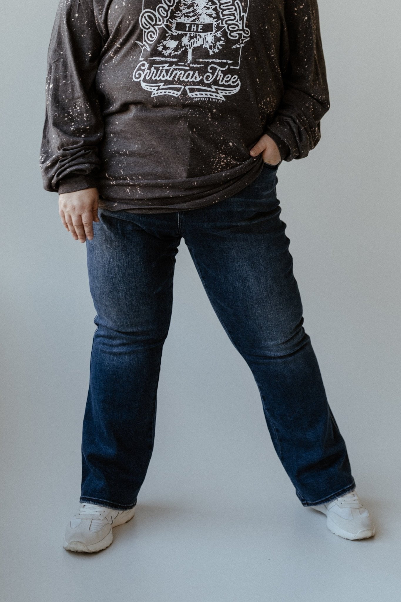 JUDY BLUE TUMMY CONTROL EMBROIDERED POCKET BOOTCUT JEANS IN SHORT - Love Marlow