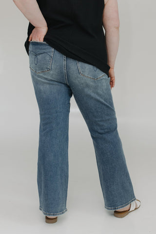 JUDY BLUE TUMMY CONTROL MEDIUM WASH BOOTCUT JEANS IN SHORT - Love Marlow