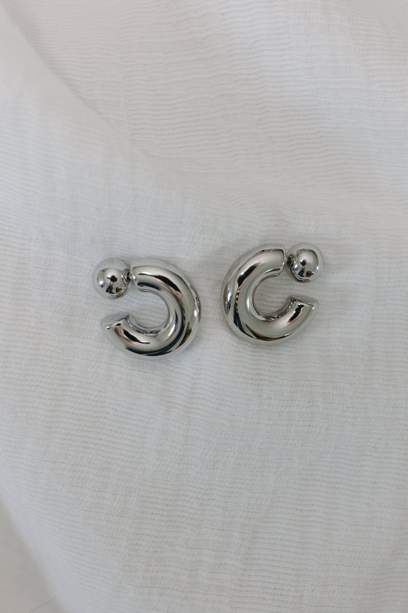 JULIET REVERSIBLE WATERPROOF SILVER HOOP EARRINGS - Love Marlow