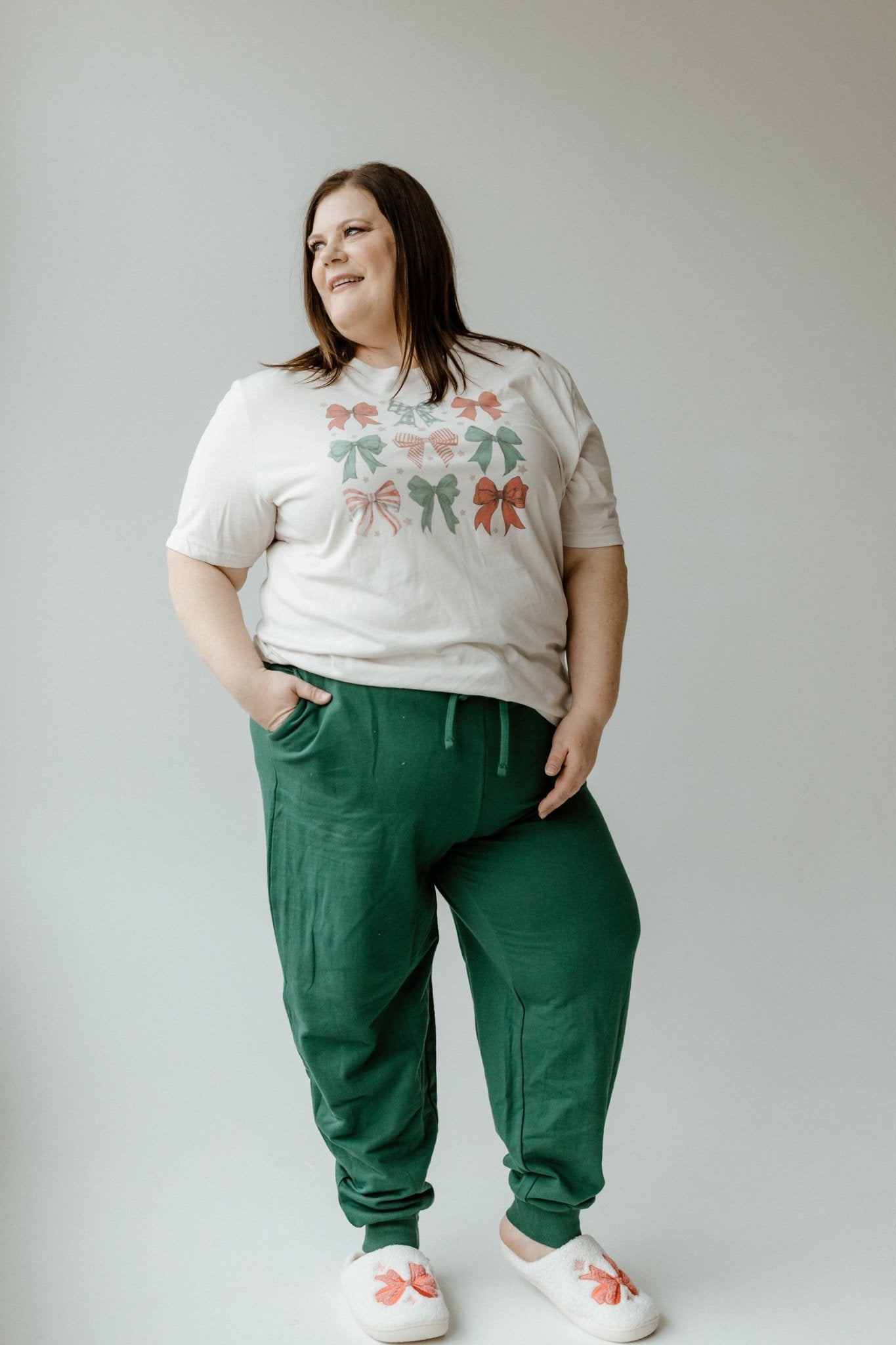 KNIT DRAWSTRING JOGGERS IN HOLLY - Love Marlow