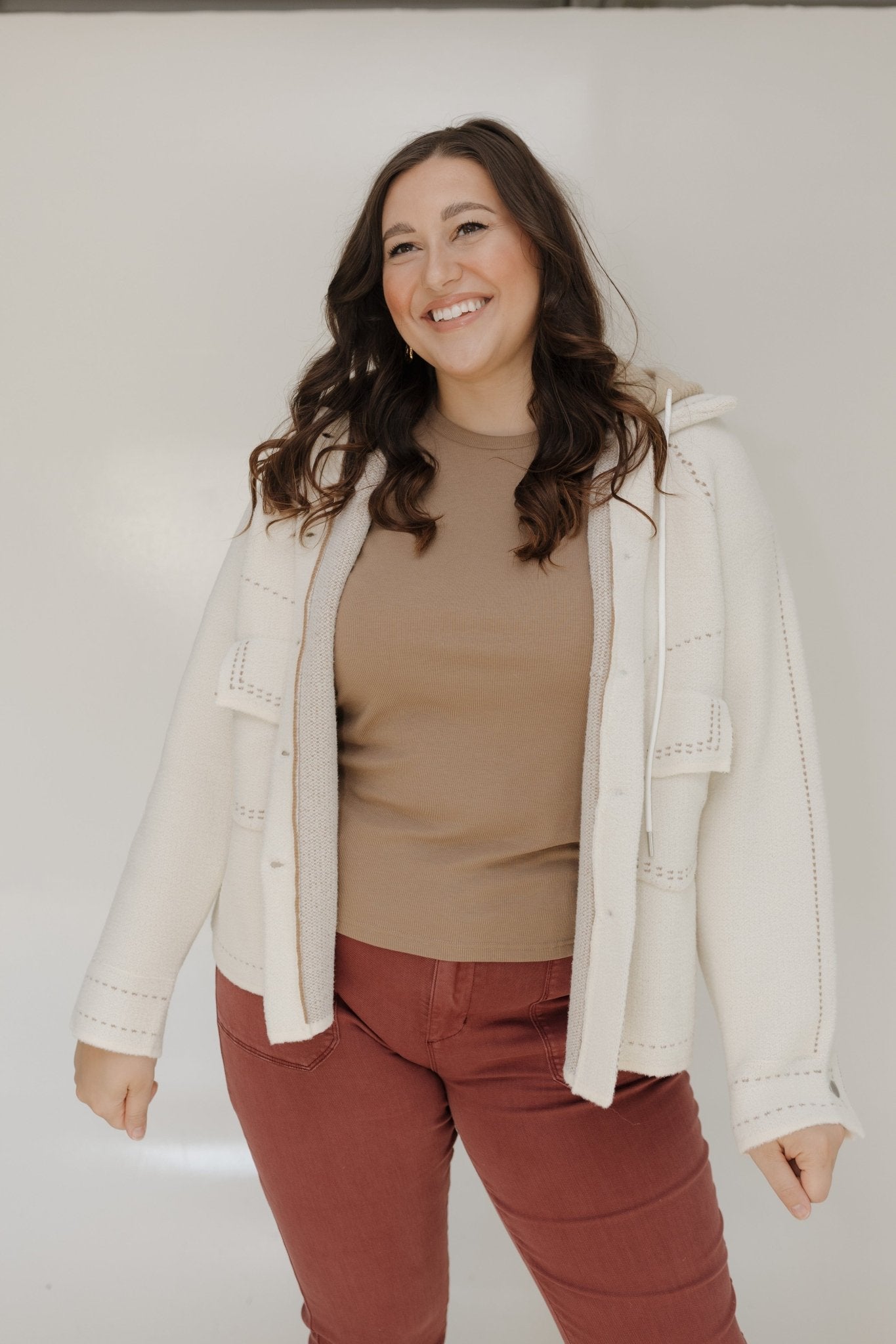 KNIT JACKET IN CREAM WITH DETACHABLE HOOD - Love Marlow