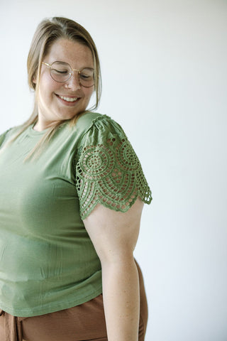KNIT TEE WITH CROCHET IN ORGANIC GARDENS - Love Marlow