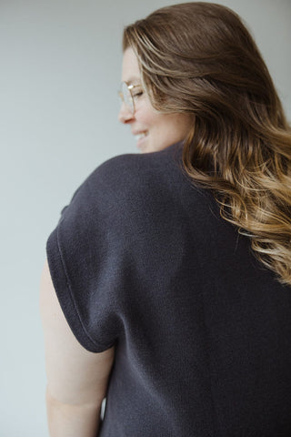 KNITTED TURTLENECK CAP SLEEVE SWEATER - Love Marlow