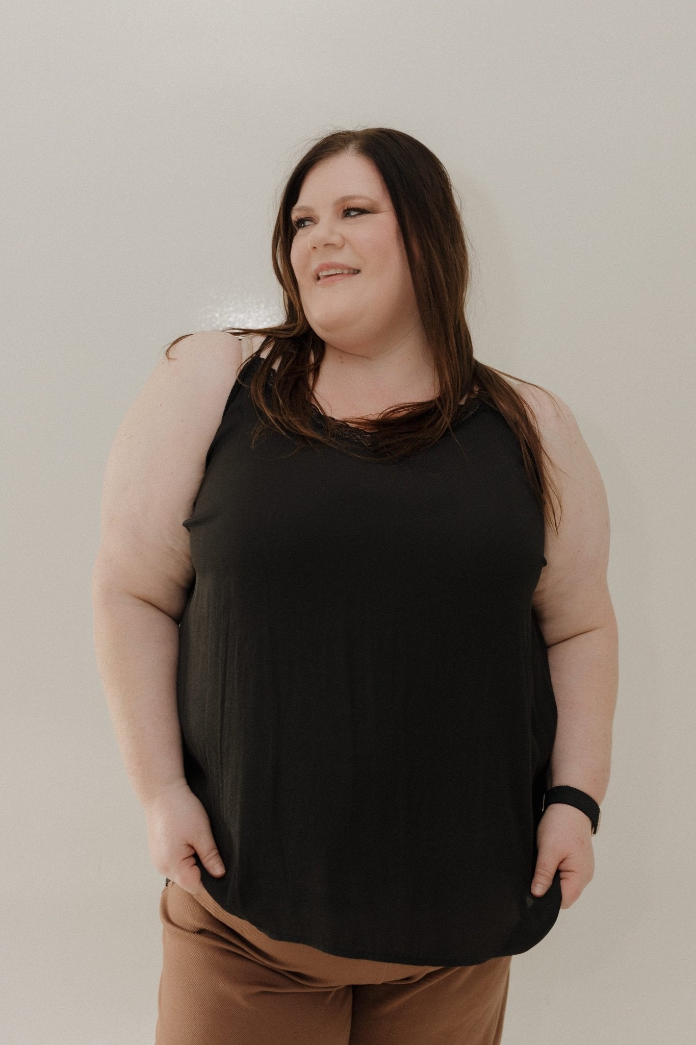 LACE - TRIMMED RACERBACK CAMI – LIGHTWEIGHT ESSENTIAL - Love Marlow