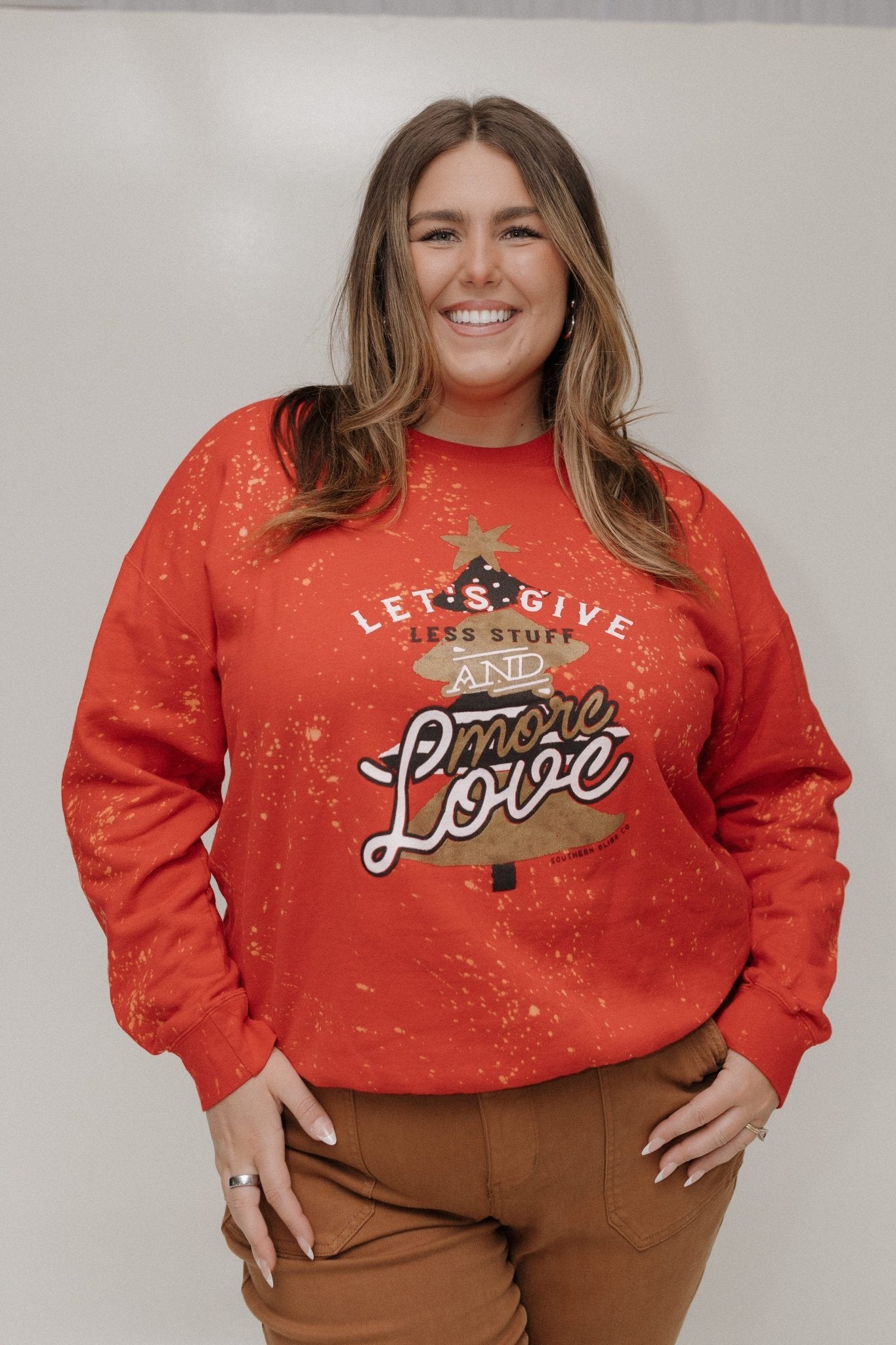 "LET'S GIVE LESS STUFF AND MORE LOVE" GRAPHIC SWEATSHIRT - Love Marlow