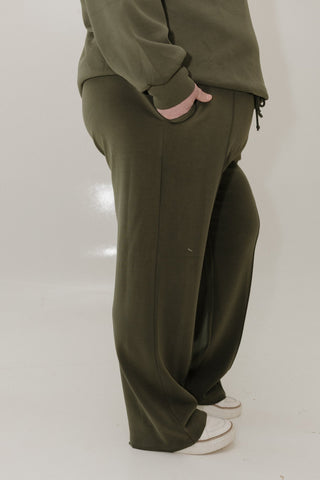 Light As Air Slim Straight Pant – Rich Olive - Love Marlow