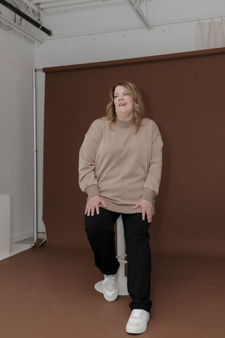 LIGHT AS AIR TURTLENECK IN MOCHA - Love Marlow