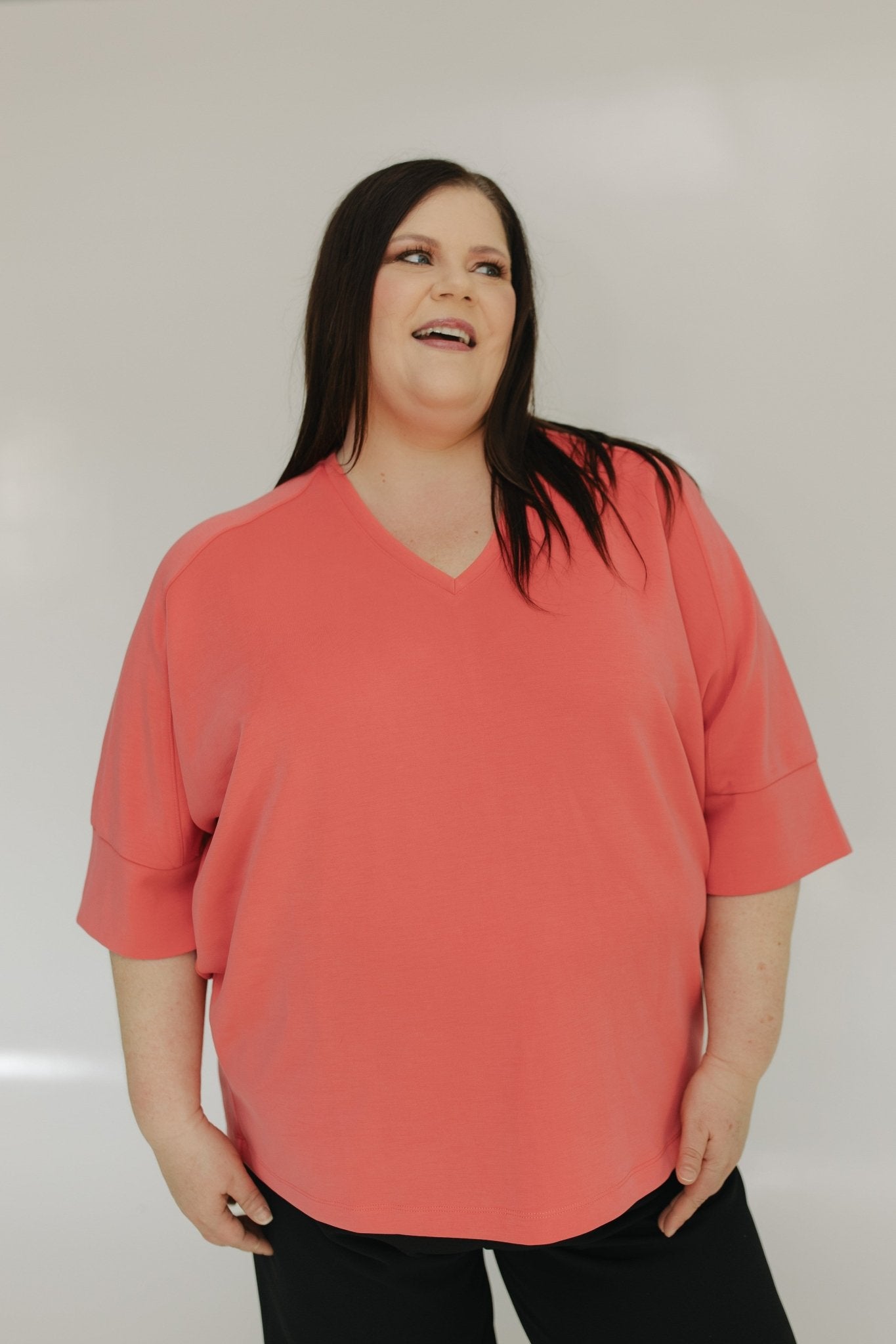 LIGHT AS AIR V - NECK DOLMAN TEE IN SANDÍA - Love Marlow