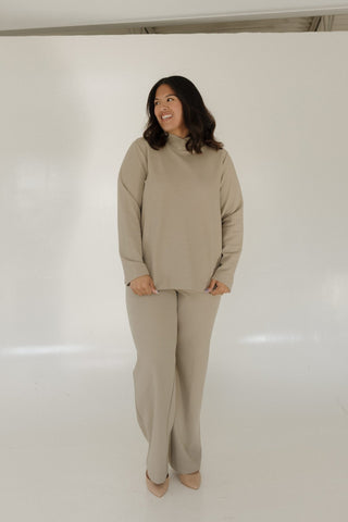 LIGHT KHAKI STRAIGHT LEG PULL - ON PANT - Love Marlow