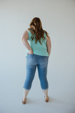 LIGHT WASH DISTRESSED SKINNY CAPRI - 14 - Love Marlow