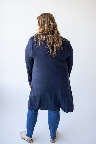 LIGHTWEIGHT LONG - SLEEVED DUSTER CARDIGAN IN DARK BLUE - Love Marlow