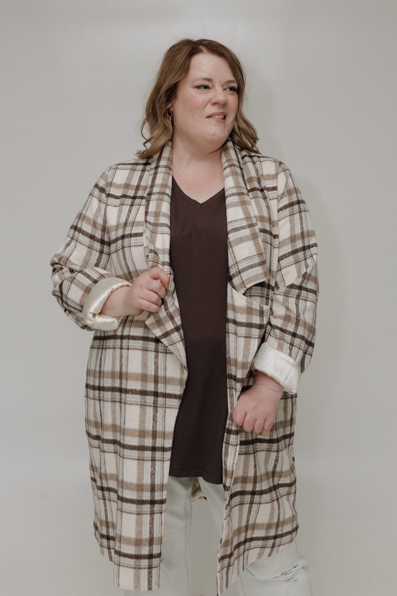 LIGHTWEIGHT PLAID MIDI BLAZER - Love Marlow