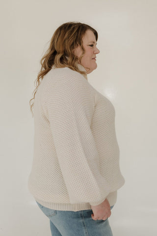 LIGHTWEIGHT RAGLAN SLEEVE TURTLENECK IN SNOWY WHITE - Love Marlow