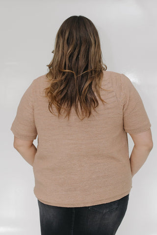 LIGHTWEIGHT SHORT SLEEVE CARDIGAN IN LIGHT CAMEL - Love Marlow