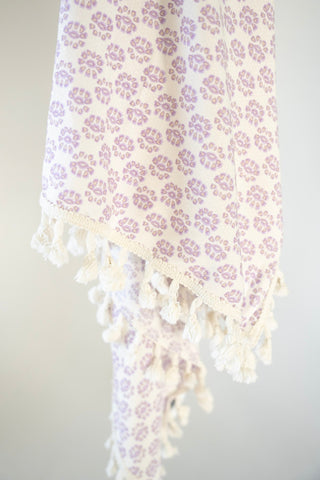 LIGHTWEIGHT SUMMER PATTERN SCARF - Love Marlow
