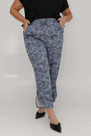 LINEAR PATTERN WOVEN PANTS IN THUNDER CLOUD BLUE - Love Marlow