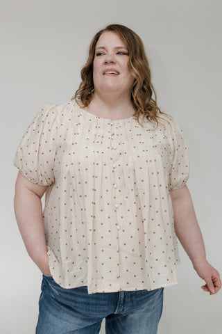 Linen Pintuck Short Sleeve Blouse - Beige - Love Marlow