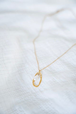 Livia Drop Pearl Open Circle Pendant Necklace – Waterproof - Love Marlow