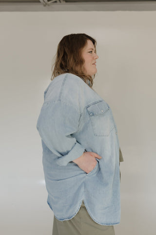 LONG CHAMBRAY SHIRT IN WASHED LIGHT DENIM - Love Marlow