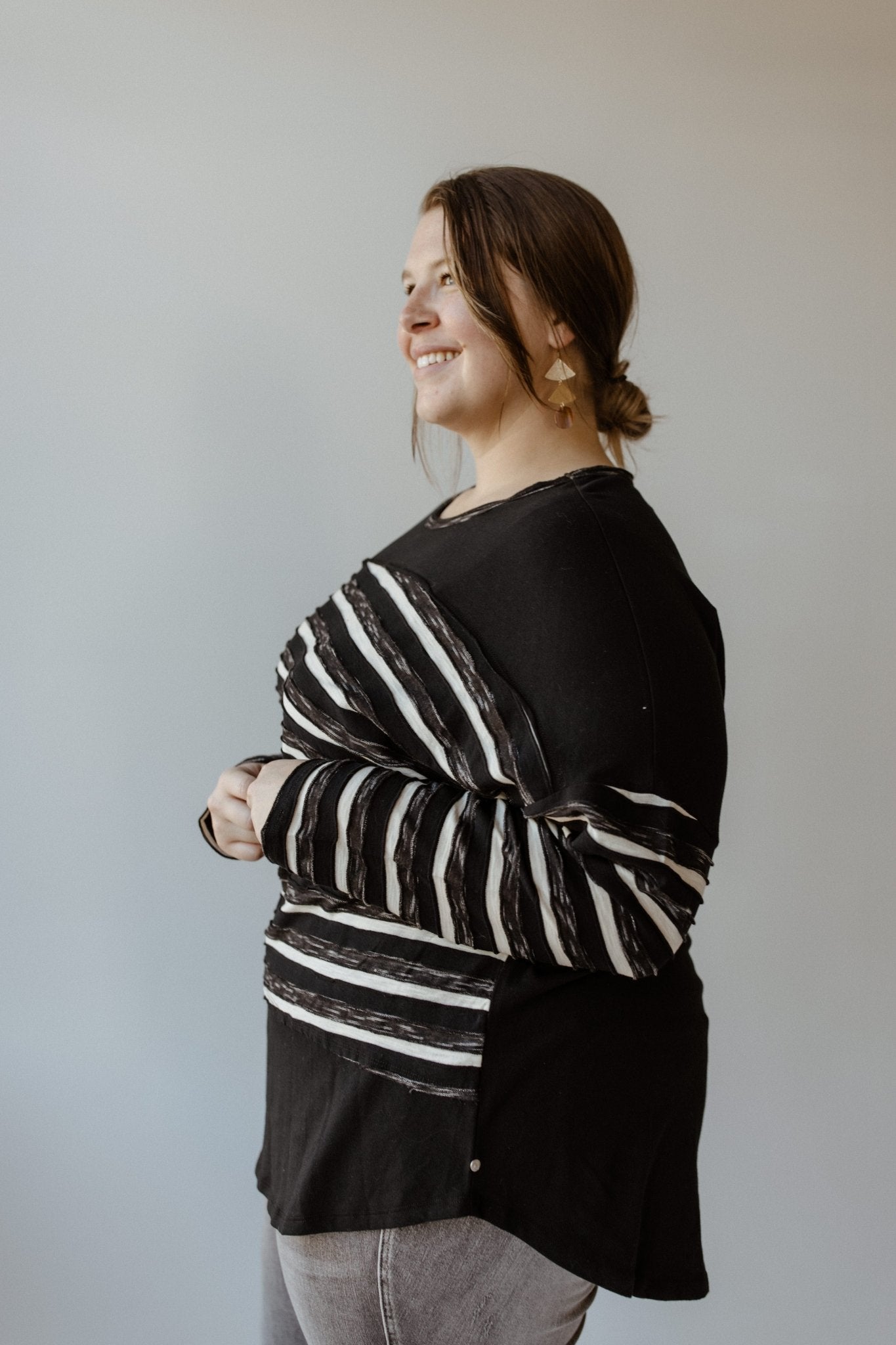 LONG - SLEEVE ROUND NECK TUNIC WITH STRIPE DETAIL IN BLACK - Love Marlow