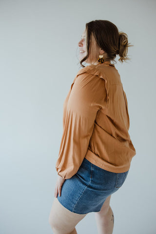 LONG SLEEVE TURTLENECK BLOUSE IN TERRACOTTA - Love Marlow