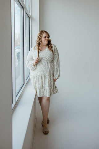 LONG - SLEEVED TIERED FLORAL DRESS IN GREEN LILY - Love Marlow