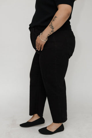 Lovervet High Rise Raw Hem Crop Wide Leg Jeans – Jet Black - Love Marlow