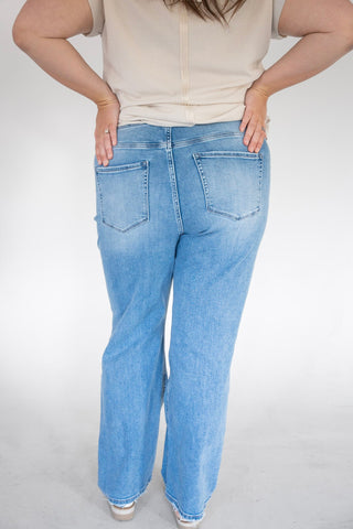 Lovervet High - Rise Slim Wide Leg Jeans – Distressed Medium Light Wash - Love Marlow