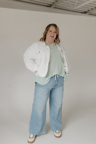 Lovervet Super High Rise Crop Wide Leg Jeans – Light Wash - Love Marlow