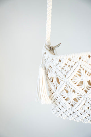 MACRAME CROSSBODY BAG IN WHITE - Love Marlow