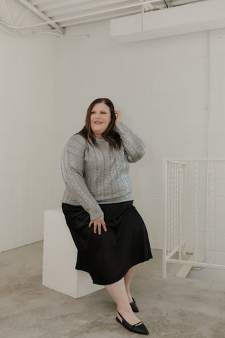 METALLIC SILVER CABLE KNIT SWEATER - Love Marlow