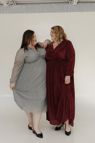 METALLIC SILVER PLISSE DRESS - Love Marlow