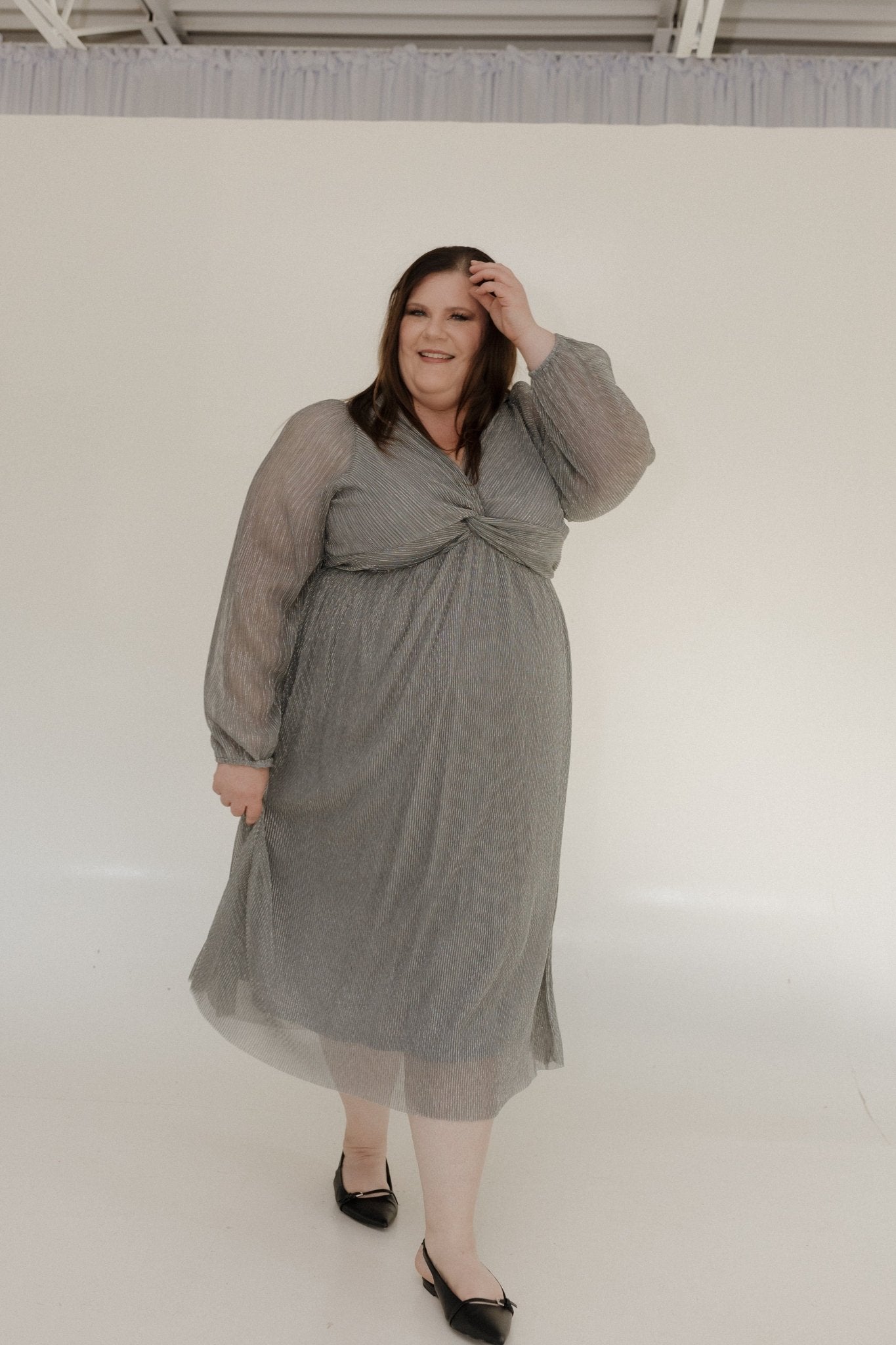 METALLIC SILVER PLISSE DRESS - Love Marlow