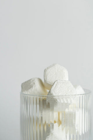 MINI SHOWER STEAMERS IN SWEET ORANGE JASMINE – AROMATHERAPY ESSENTIAL OIL SPA TABLETS - Love Marlow