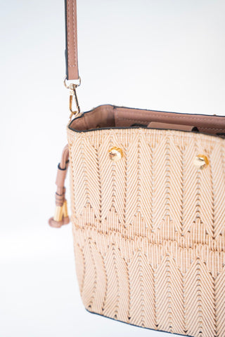 MINI WOVEN BUCKET BAG IN BLUSH - Love Marlow