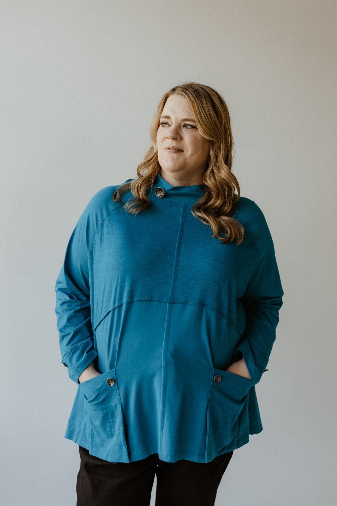 MOCK COWL NECK TUNIC WITH EMPIRE WAIST SEAM IN BALI BLISS - Love Marlow