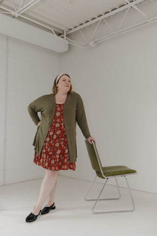 MOSS GREEN OPEN FRONT DOLMAN SLEEVE CARDIGAN - Love Marlow