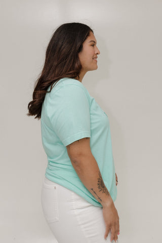 “Most Wonderful Time of the Year” CHRISTMAS CREWNECK GRAPHIC TEE – FESTIVE HOLIDAY SHIRT - Love Marlow