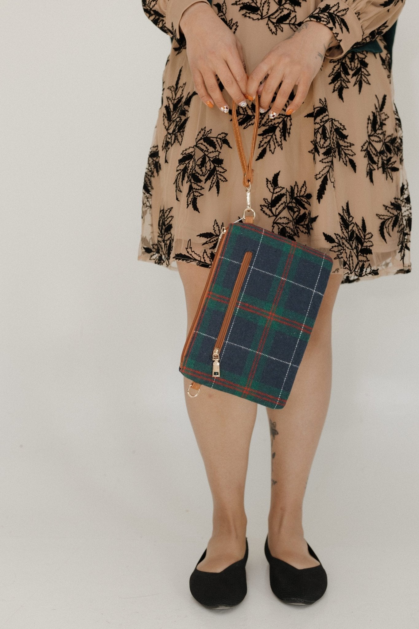NAVY AND GREEN PLAID CLUTCH - Love Marlow