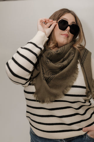 OIA SUNGLASSES IN BLACK - Love Marlow