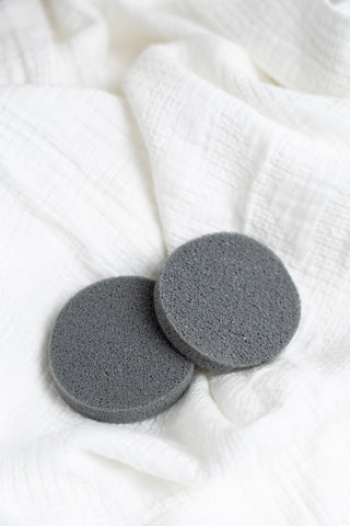 OOPS ERASER DEODORANT REMOVER IN GREY - WARDROBE STAIN FIXER ON - THE - GO - Love Marlow