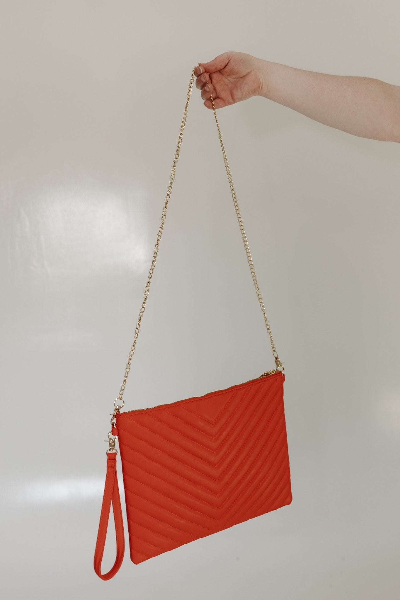 ORANGE QUILTED LAPTOP SLEEVE CROSSBODY FAUX LEATHER WITH GOLD CHAIN STRAP LIGHTWEIGHT & STYLISH - Love Marlow