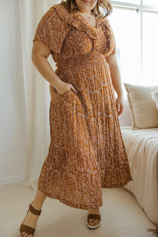 PAISLEY MIDI - LENGTH DRESS WITH RUFFLE DETAIL - L - Love Marlow
