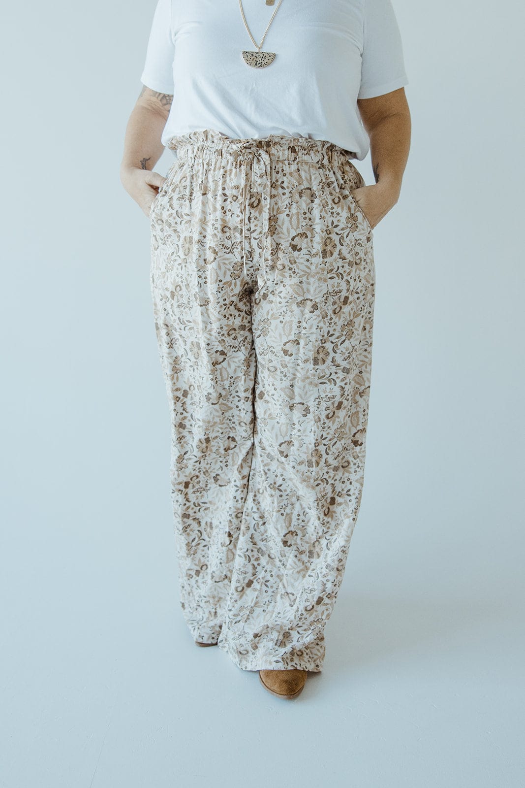PAPERBAG WAIST WIDE LEG PRINTED PANTS - Love Marlow