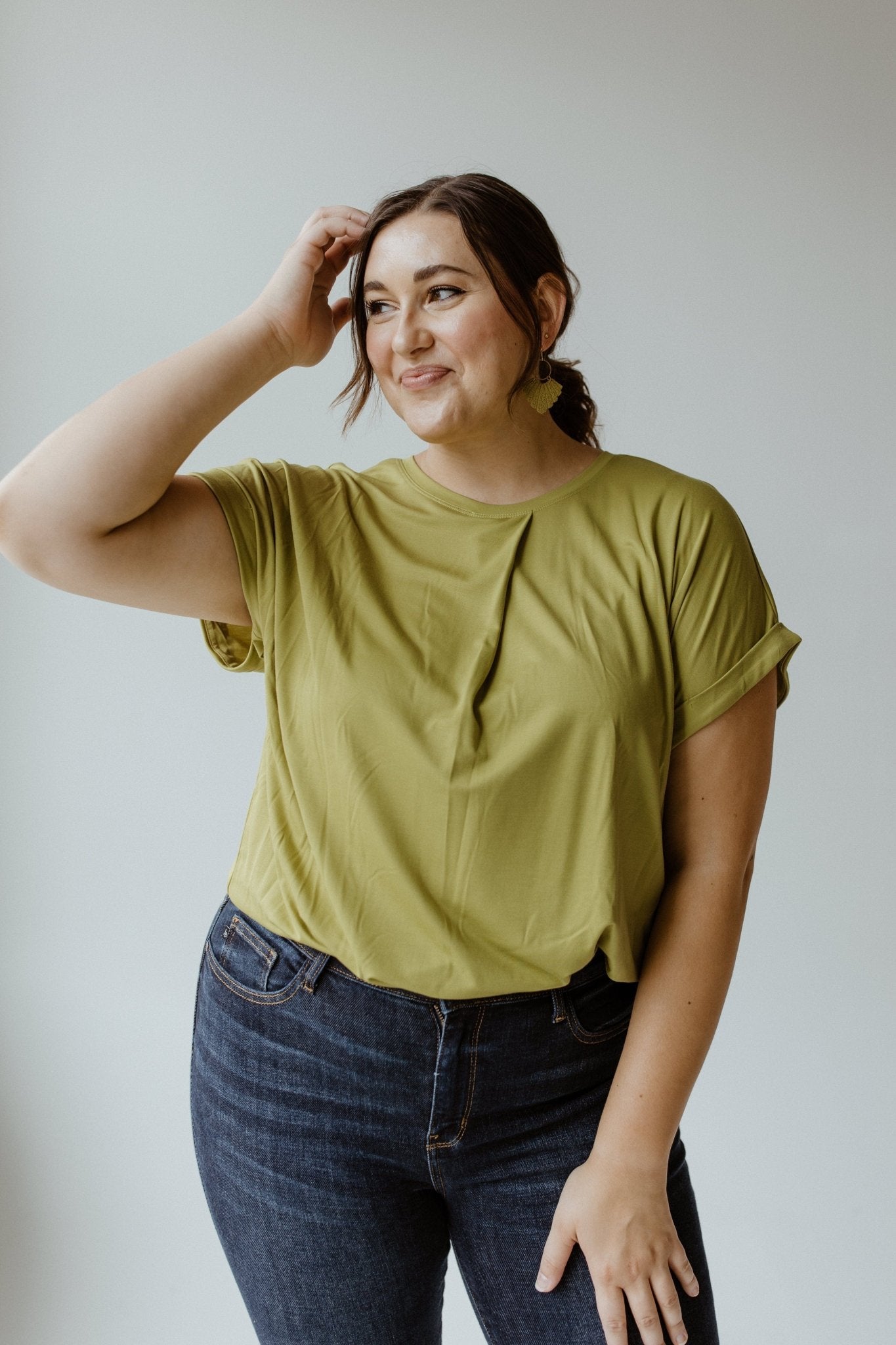 PLEATED CREW NECK BLOUSE IN OLIVE LEAF - Love Marlow